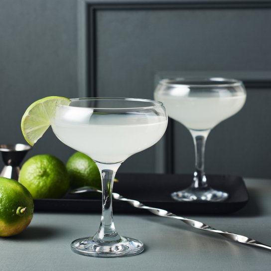 Коктейль з горілкою і вермутом