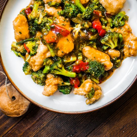 Курка в соєвому соусі