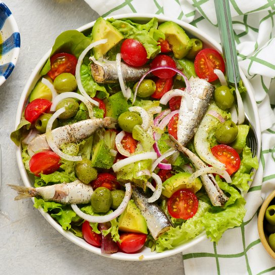 Салат з сардинами