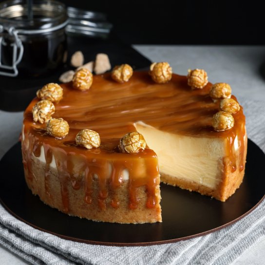 Чизкейк "Снікерс"