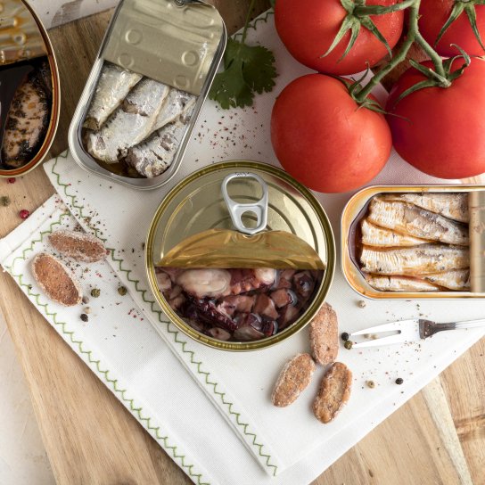 Консервована їжа