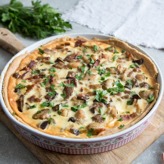 Кіш з куркою та грибами: рецепт