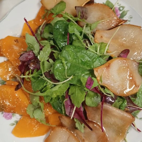 салат з гарбузом та грушею