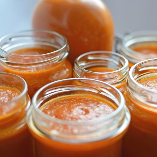 Соус з грушею та чилі