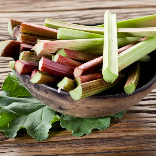 Маринований ревінь