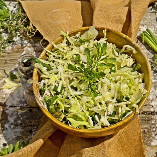 Салат з кропиви