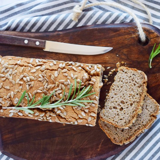 Хліб із зеленої гречки