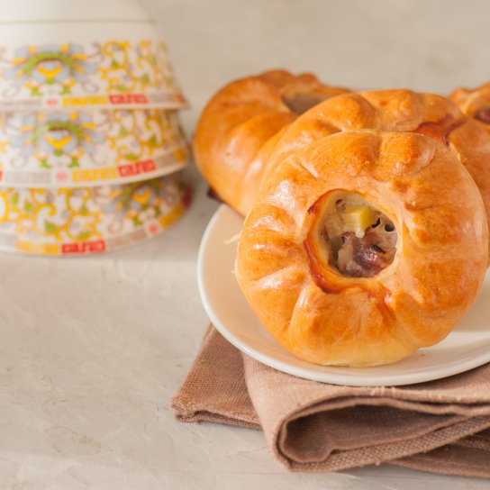 Булки з фаршем