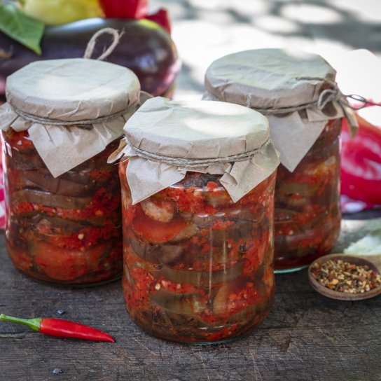 Консервированные баклажаны «Огонек»