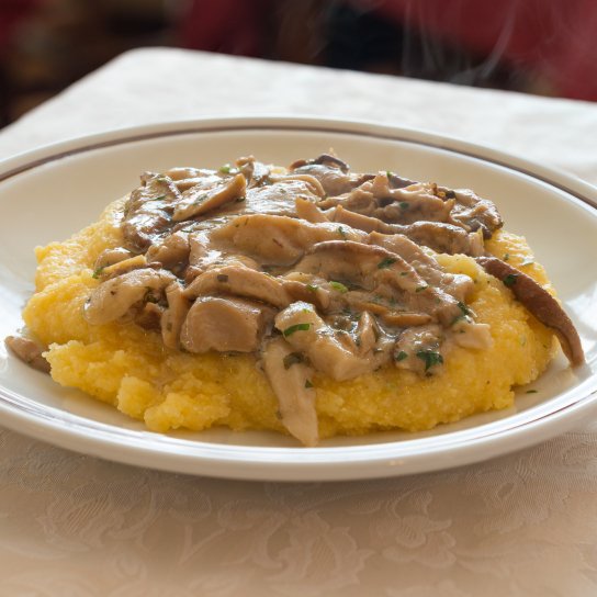 Кулеша з сушеними грибами