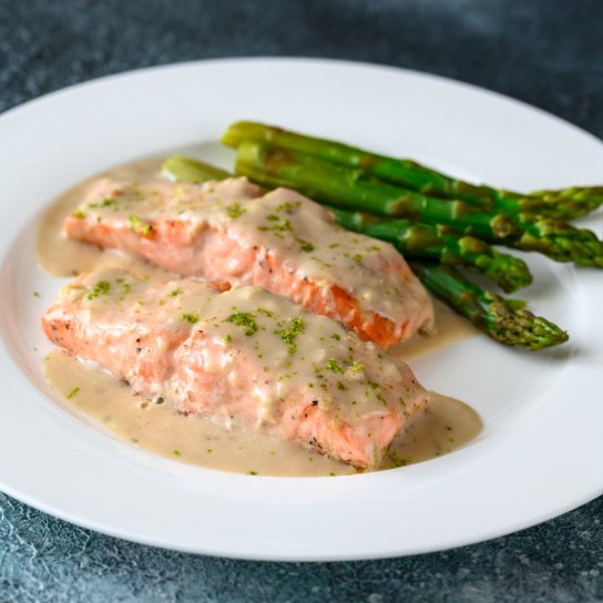 Горбуша в сметані