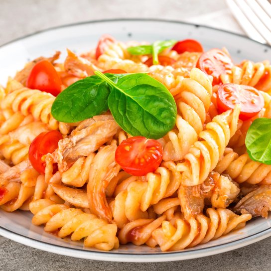 Паста з куркою