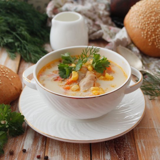 Чаудер з курки та кукурудзи