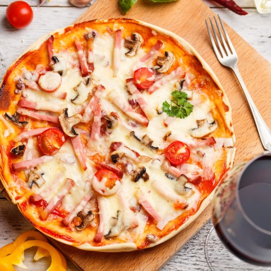 піца і вино