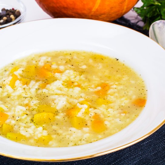 Овочевий суп з кунжутом