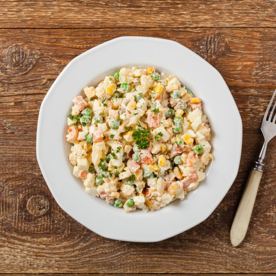 Салат з картоплею й оселедцем