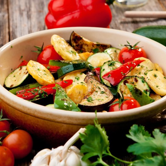 запечені овочі з баклажаном