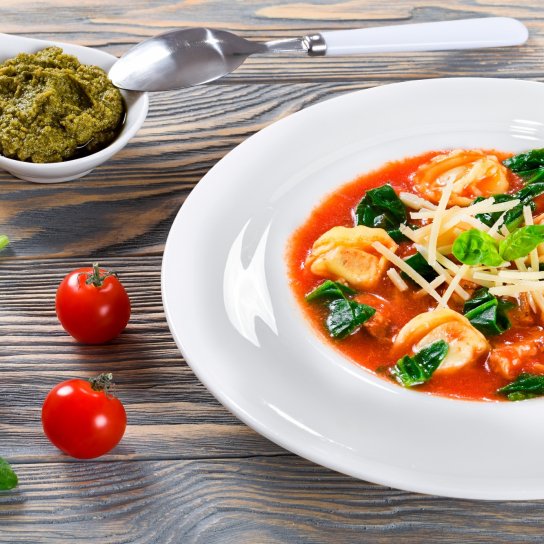 суп з тортеліні