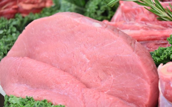 Свиной окорок