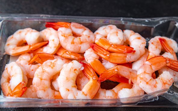 Креветки очищені