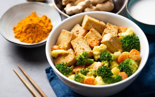 Тушковані овочі з тофу