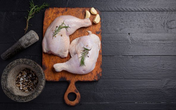 Куряче стегно з гомілкою