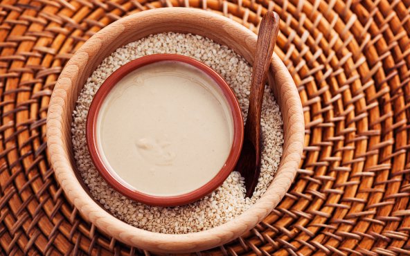 Кунжутна паста тахіні