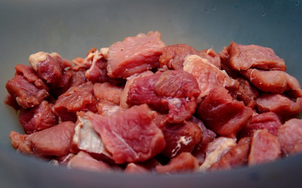 Яловичий гуляш