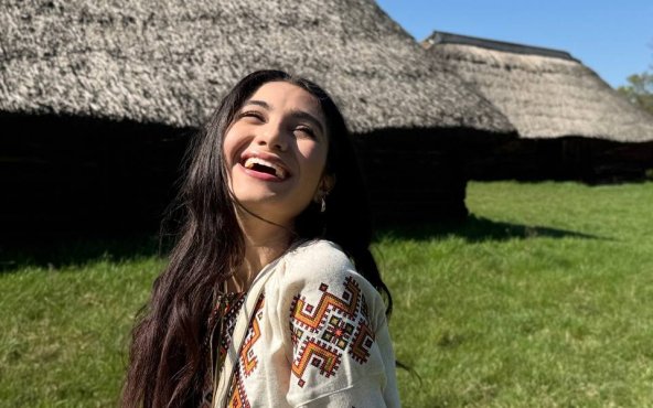 Марина Азізова