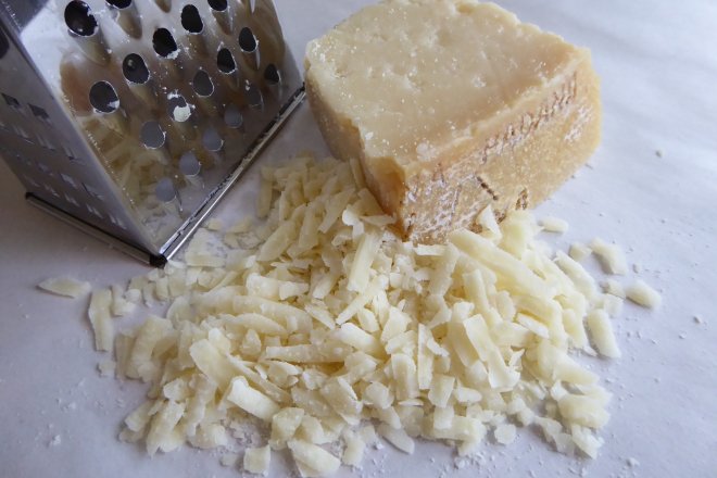 Сир Grana Padano