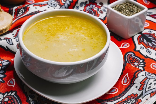 Бульйон на кістках