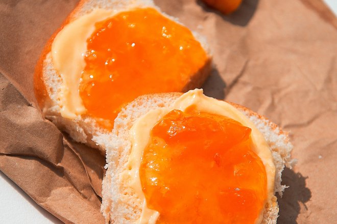 Варення персикове