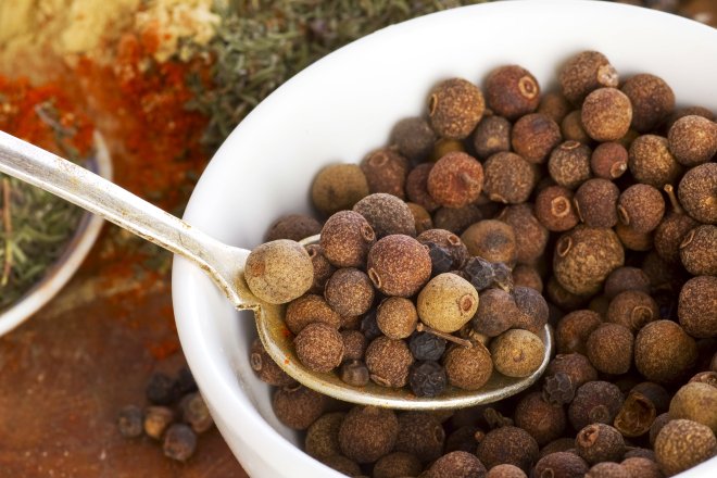 Перець духмяний, горошок