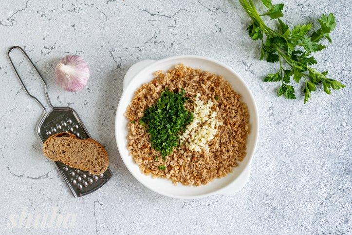 гречаний багет з часником та зеленню