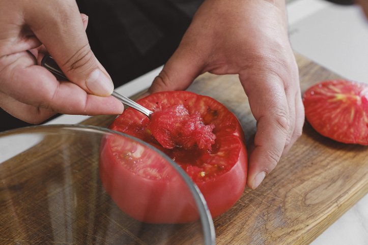 мʼякоть помідора