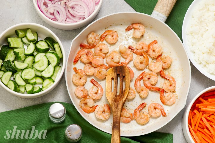 смажені креветки