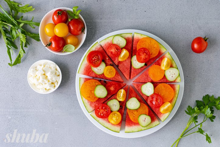 кавун і овочі