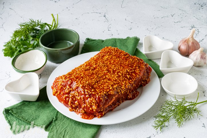 м'ясо в гірчиці