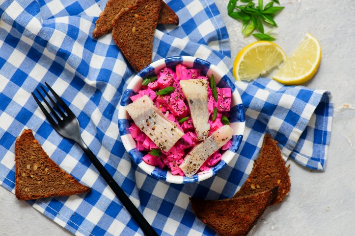 Салат з матіасом