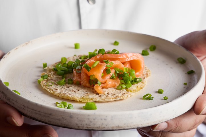 картопляні коржики з лососем