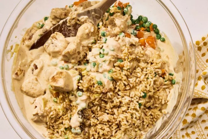 Поєднайте курку з рисом
