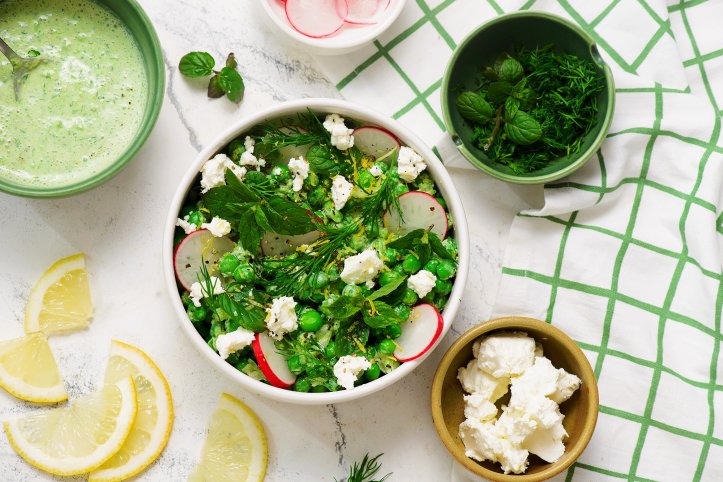 Салат з горошком і фетою