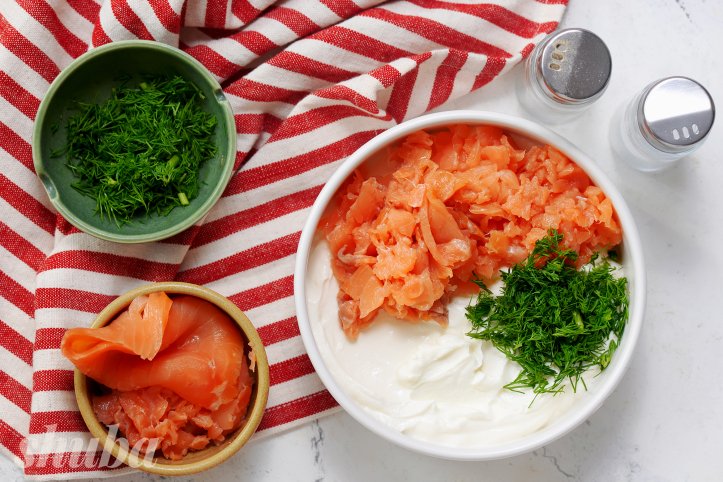 Млинці із сьомгою