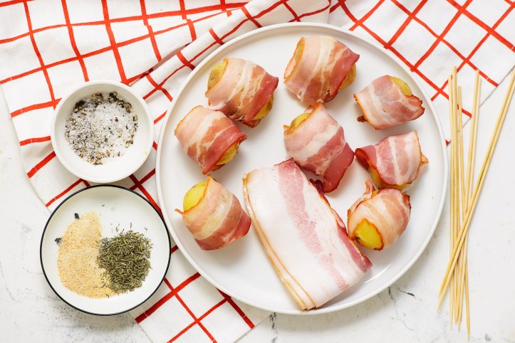 Картопля в беконі