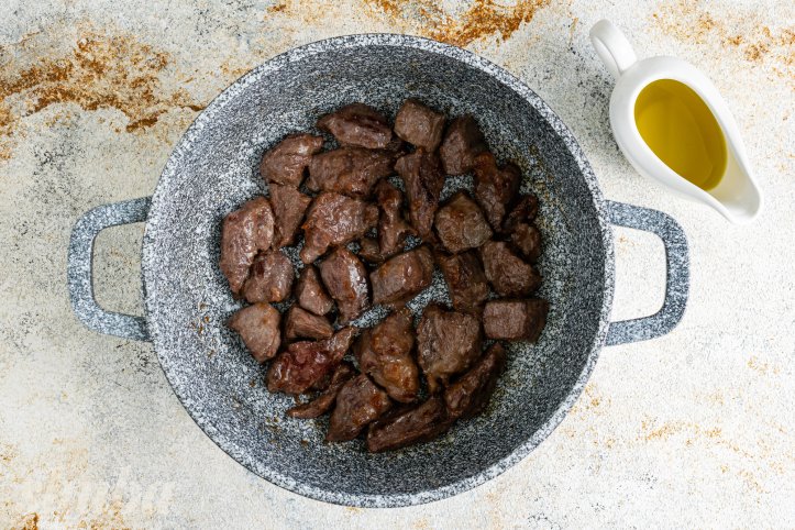 обсмажена яловичина