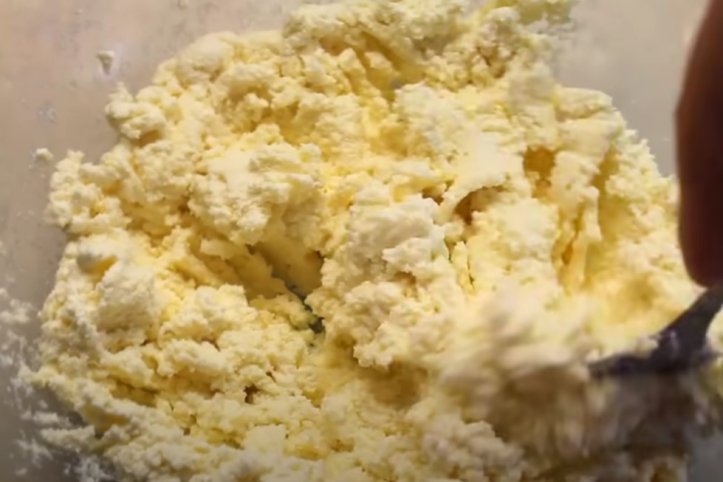 тісто на сирники