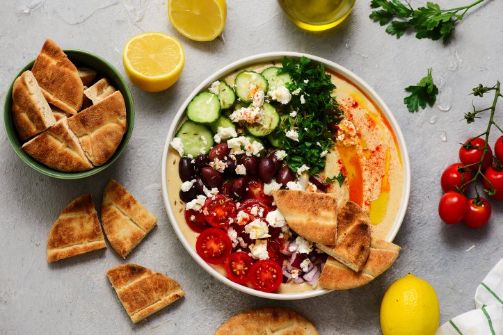 Боул з хумусом