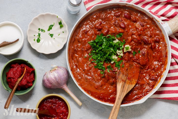 Лобіо з зеленню