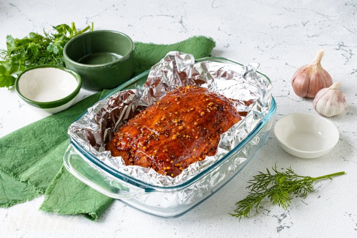 м'ясо в духовці