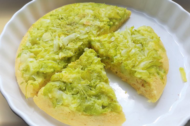 Пиріг з капустою і кабачком